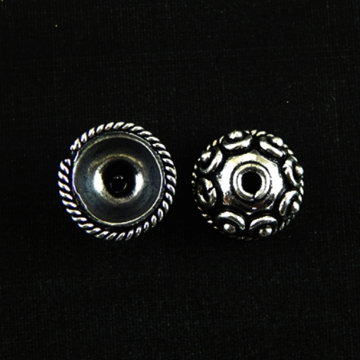 Picture of Metal Beads