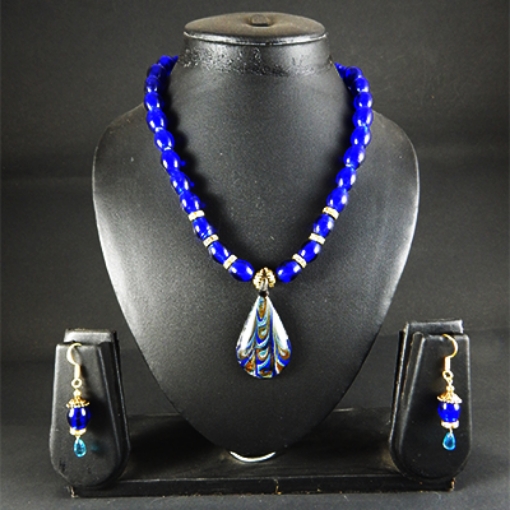 Glass Beads Necklace