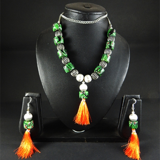 Glass Beads Necklace