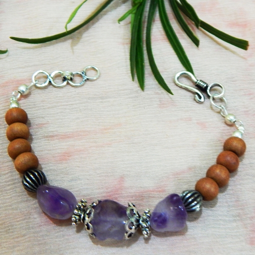 Amethyst & White Sandal Wood Bracelet