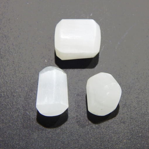 Selenite Stone Tumble for Peace, Clarity and Calmness.