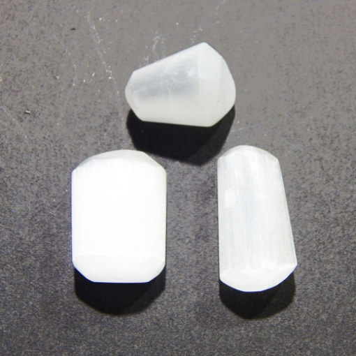 Selenite Stone Tumble for Peace, Clarity and Calmness.