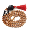 Picture of Rudraksha Mala mit facettiertem schwarzem Turmalin-Trommelanhänger und schwarzen Turmalin-Edelsteinperlen