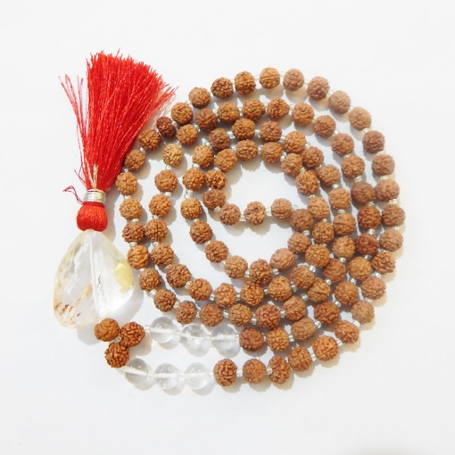 Picture of Rudraksha Mala mit facettiertem Bergkristall-Trommelanhänger und Perlen