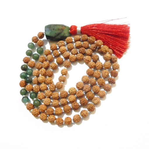 Picture of Rudraksha Mala mit facettiertem grünem Aventurin-Trommelanhänger und Perlen