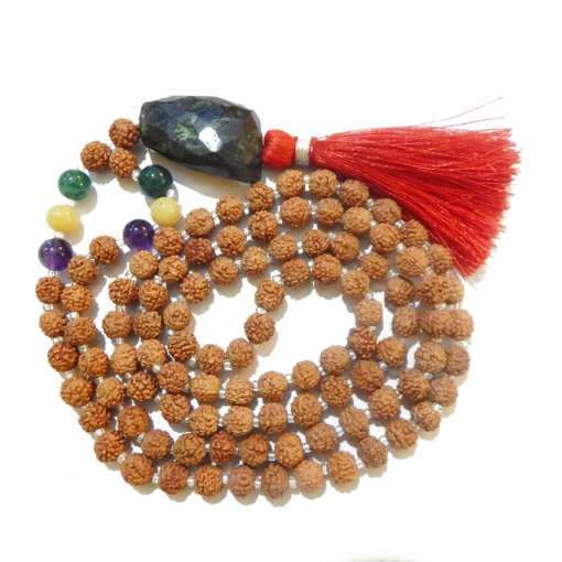 Picture of Rudraksha Mala mit facettiertem Lapislazuli-Trommelanhänger und Onyx-Edelsteinperlen