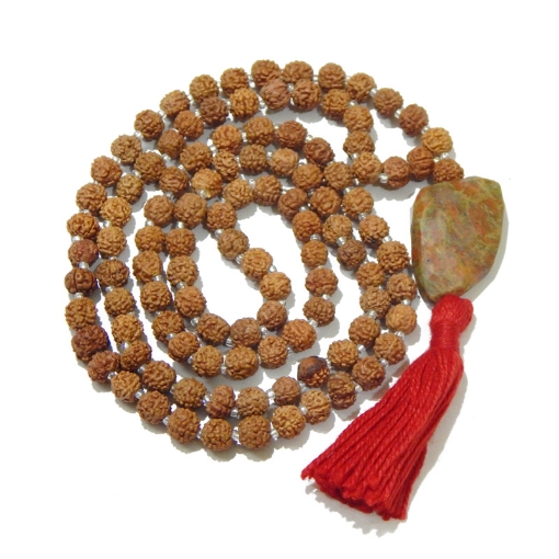 Picture of Rudraksha Mala mit facettiertem Unakit-Anhänger