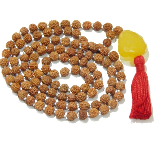 Picture of Rudraksha Mala mit facettiertem Trommelanhänger aus gelbem Aventurin